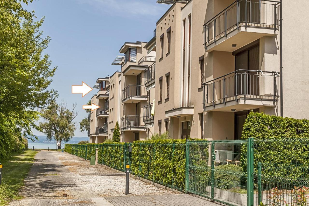Panoramic Art Apartment With Jacuzzi Balatonlelle Luaran gambar