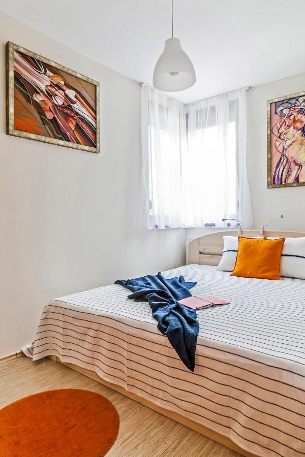Panoramic Art Apartment With Jacuzzi Balatonlelle Luaran gambar